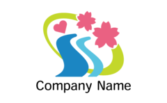 川の流れと桜