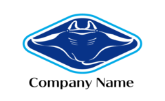 深海とゆったり泳ぐエイ